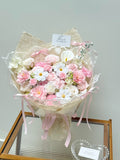M06 Belle Lacey Mix Bouquet